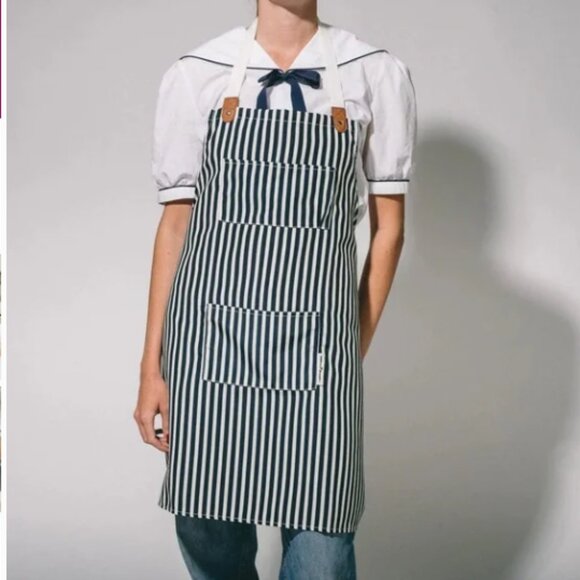 Business & Pleasure Co. The Kitchen Apron- Lauren’s Navy Stripe NWT - Picture 12 of 12